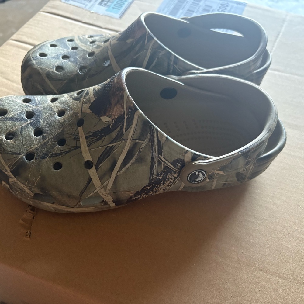 Camouflage Crocs